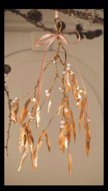 When brass becomes romance… you repost.
All credit to the lovely @sostrenegreene for this winter DIY dream ✨
Decor crush officially activated.
#BrassInspo #HomeMood #ScandiDecor #MinimalMagic #HolidayAesthetic #DesignDetails #sofdstyle